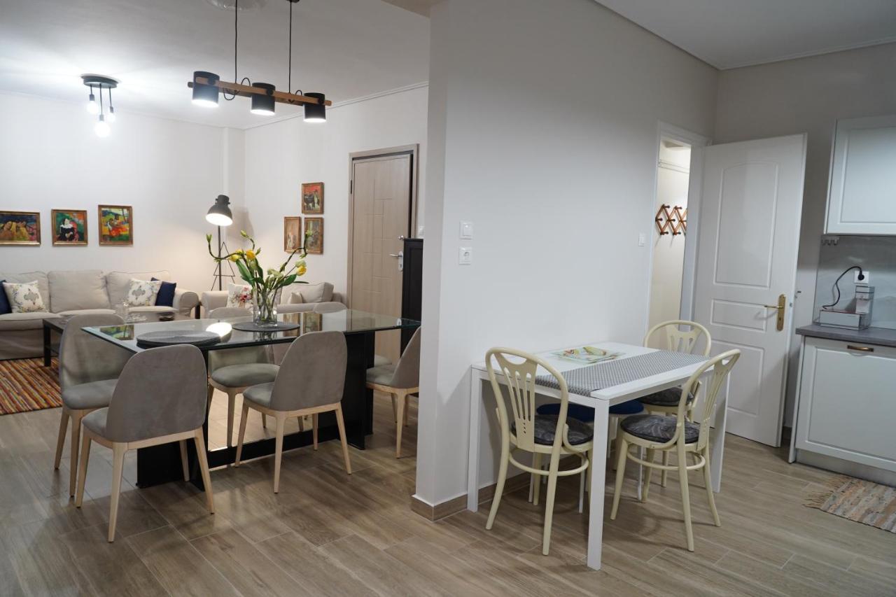 Larissa Downtown Apartment With Parking Kültér fotó